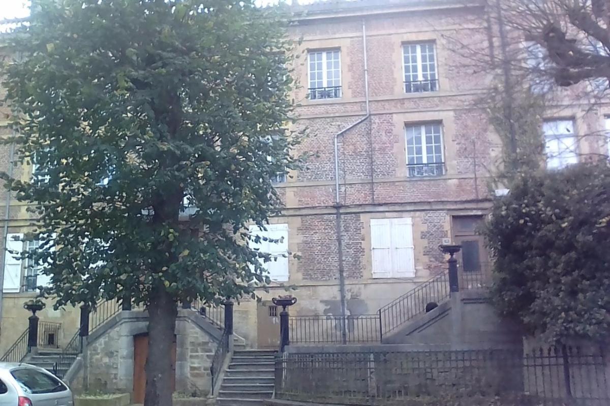Chambre D'Hote Du Quai Rimbaud Charleville-Mézières Exterior foto